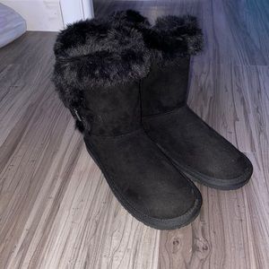 Black Furry Boots.